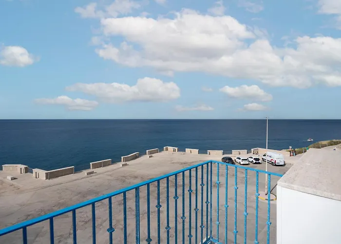 Mare | Fronte Mare Con Balcone - Vicino Al Centro Storico Aparthotel *